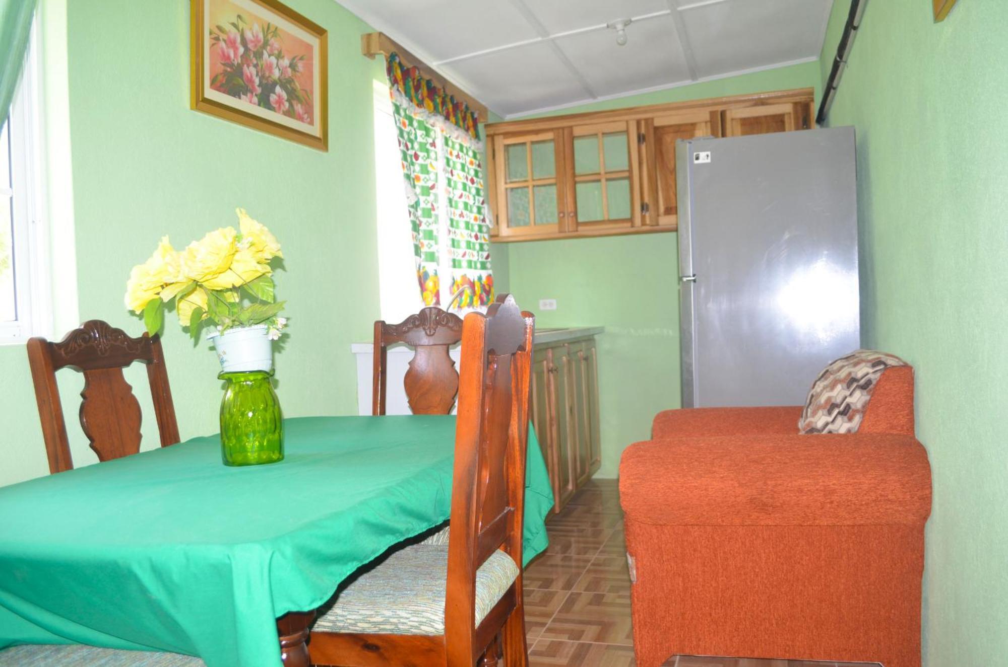 Little Shaw Park Guest House Ocho Ríos Exterior foto