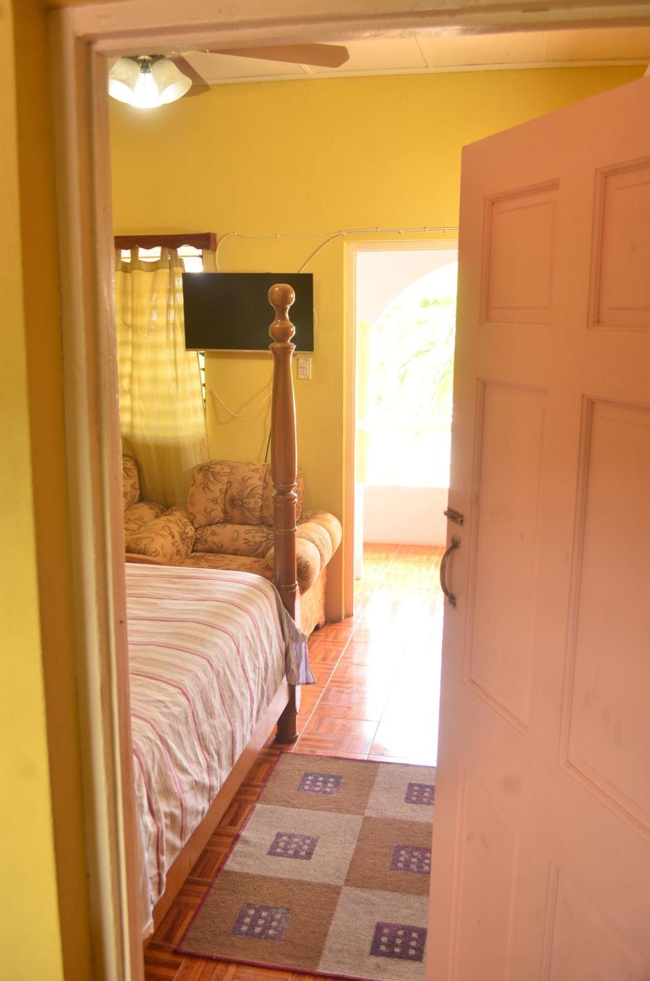 Little Shaw Park Guest House Ocho Ríos Exterior foto