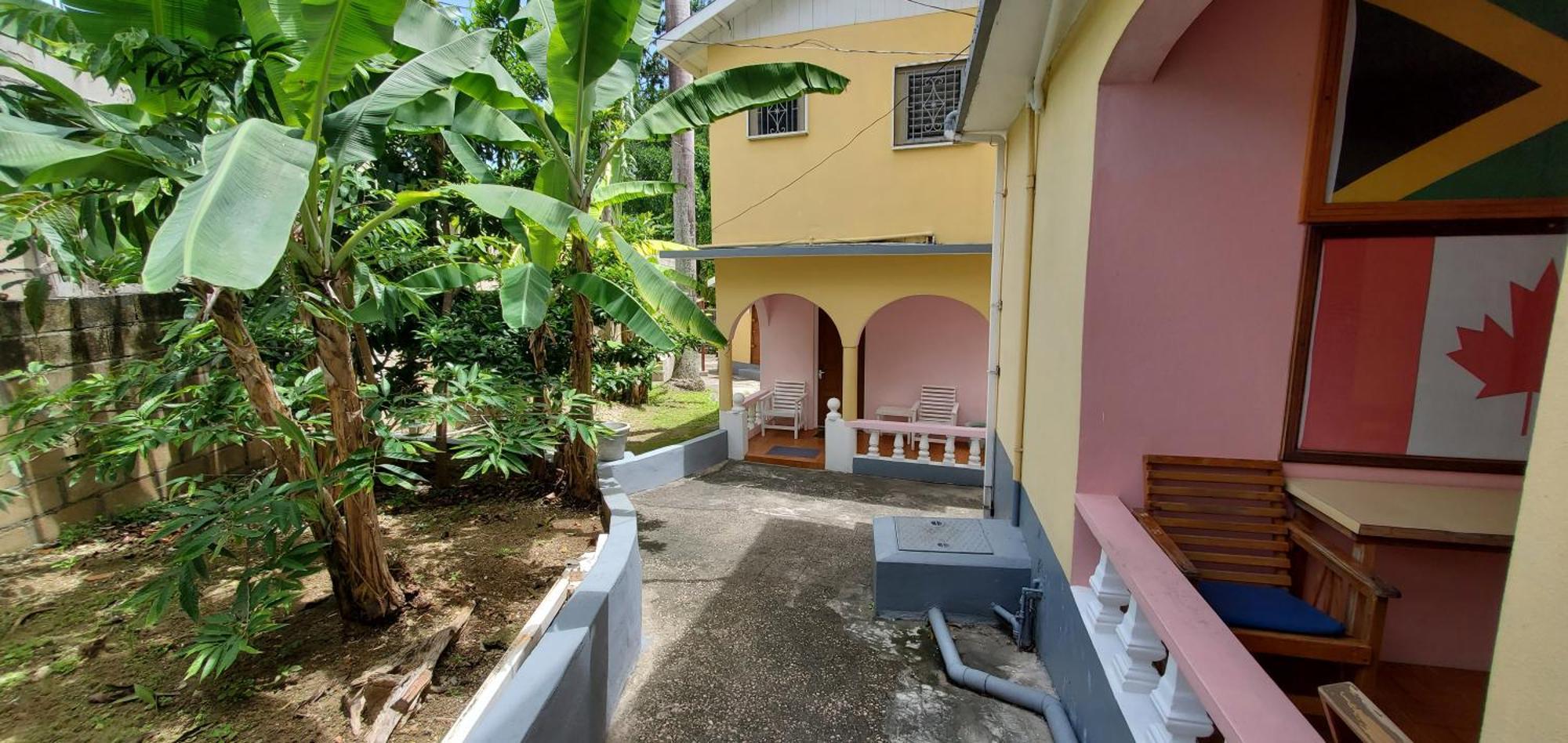 Little Shaw Park Guest House Ocho Ríos Exterior foto