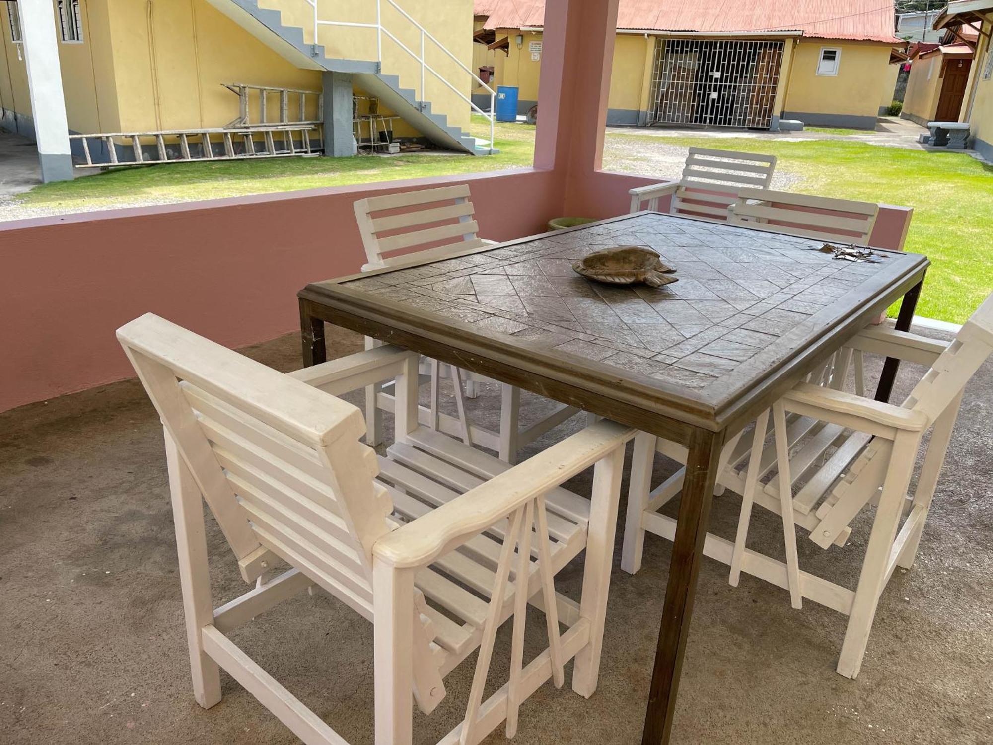 Little Shaw Park Guest House Ocho Ríos Exterior foto