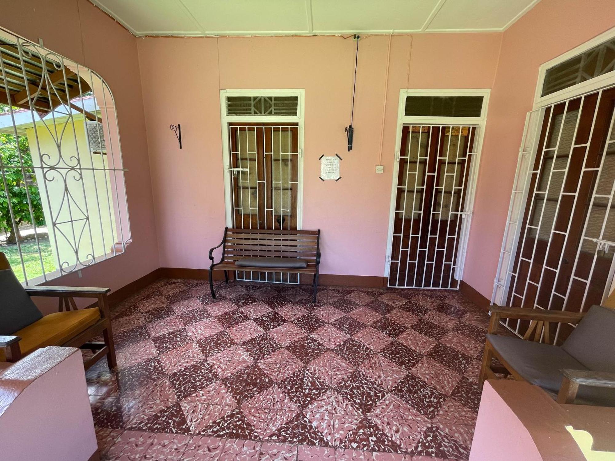 Little Shaw Park Guest House Ocho Ríos Exterior foto
